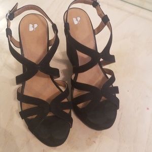 Black BP wedges